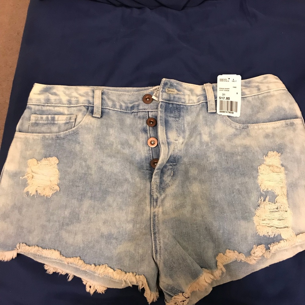 Light denim shorts